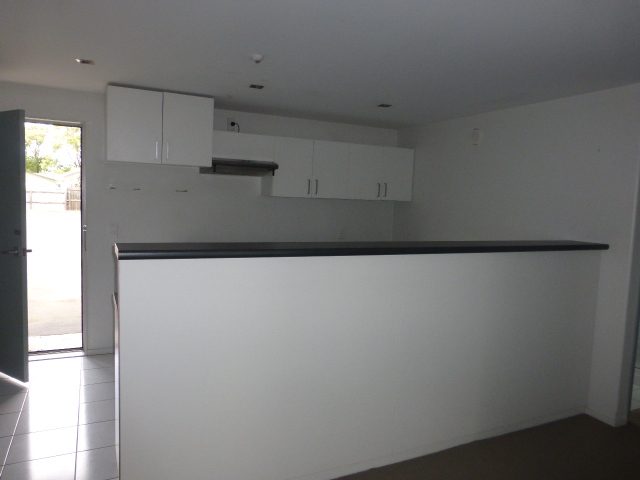 7/14 Brougham Street, Addington, Christchurch - Carousel 2