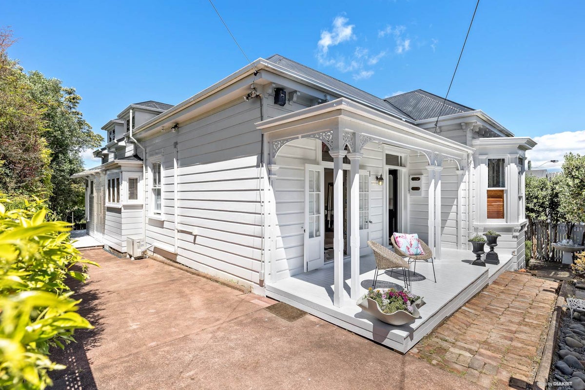 3 Elam Street, Parnell, Auckland - Carousel 2