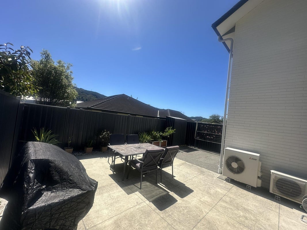 5 Ashington Road, Silverstream, Upper Hutt - Carousel 19