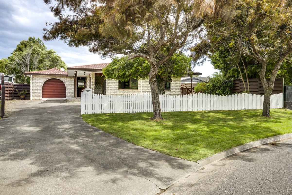 51 Trent Street, Taradale, Napier - Carousel 17