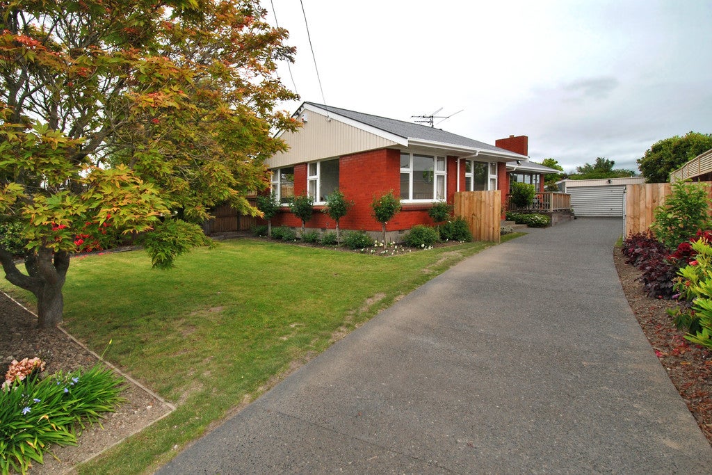 93 Mooray Avenue, Bishopdale, Christchurch - Carousel 1