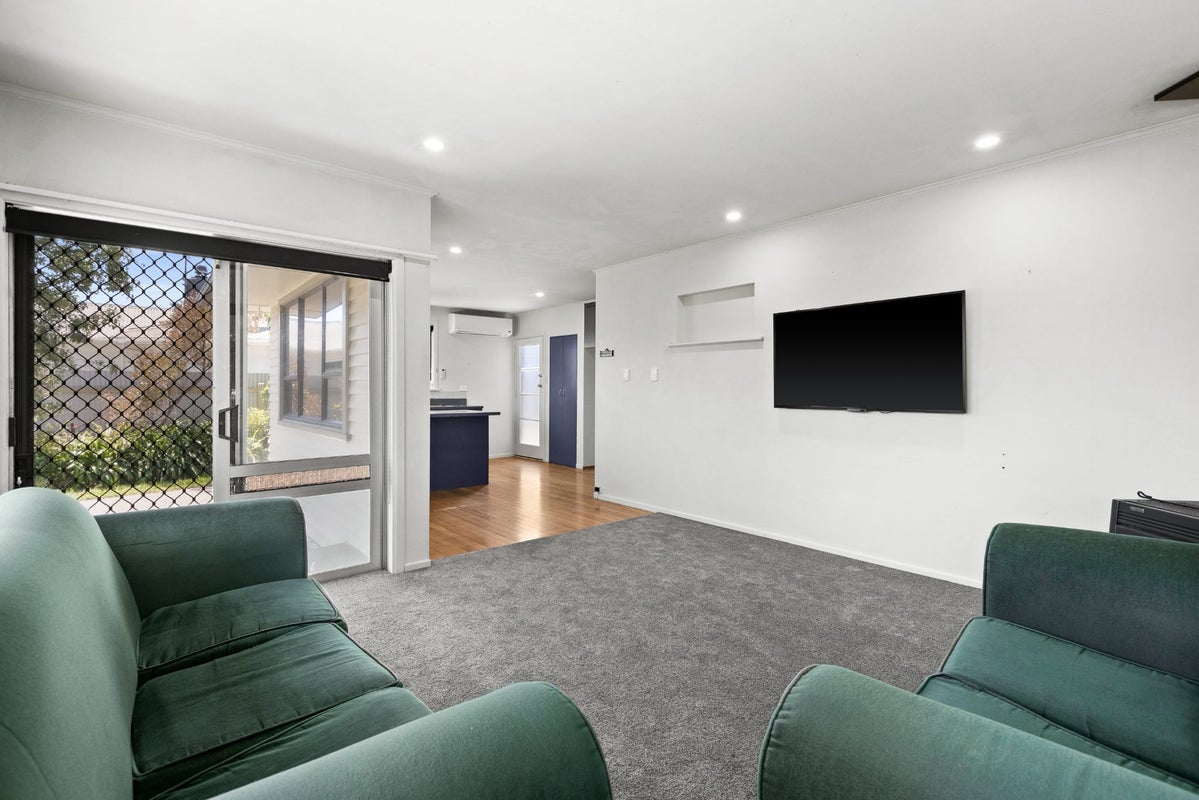 3 Harrow Street, Taradale, Napier, Hawke's Bay - Carousel 2