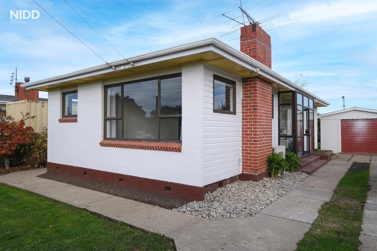109 Forfar Street, Maryhill, Dunedin - Carousel 1