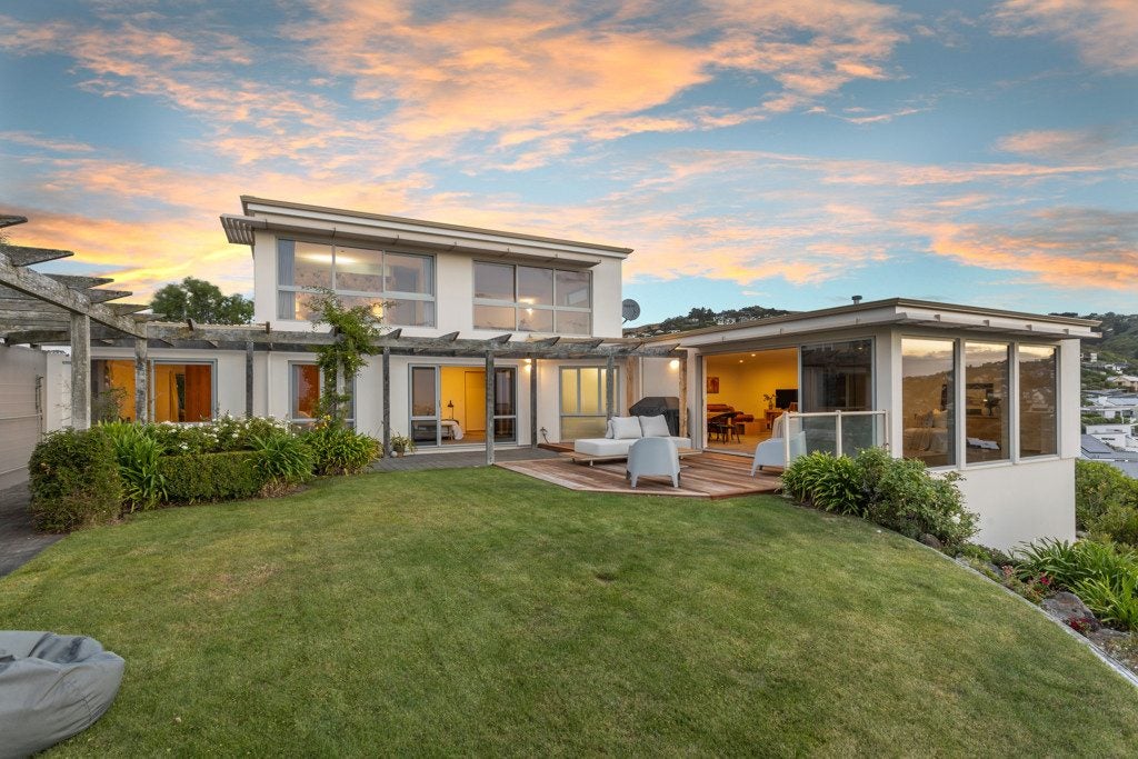 78 Glenstrae Road, Redcliffs, Christchurch - Carousel 1
