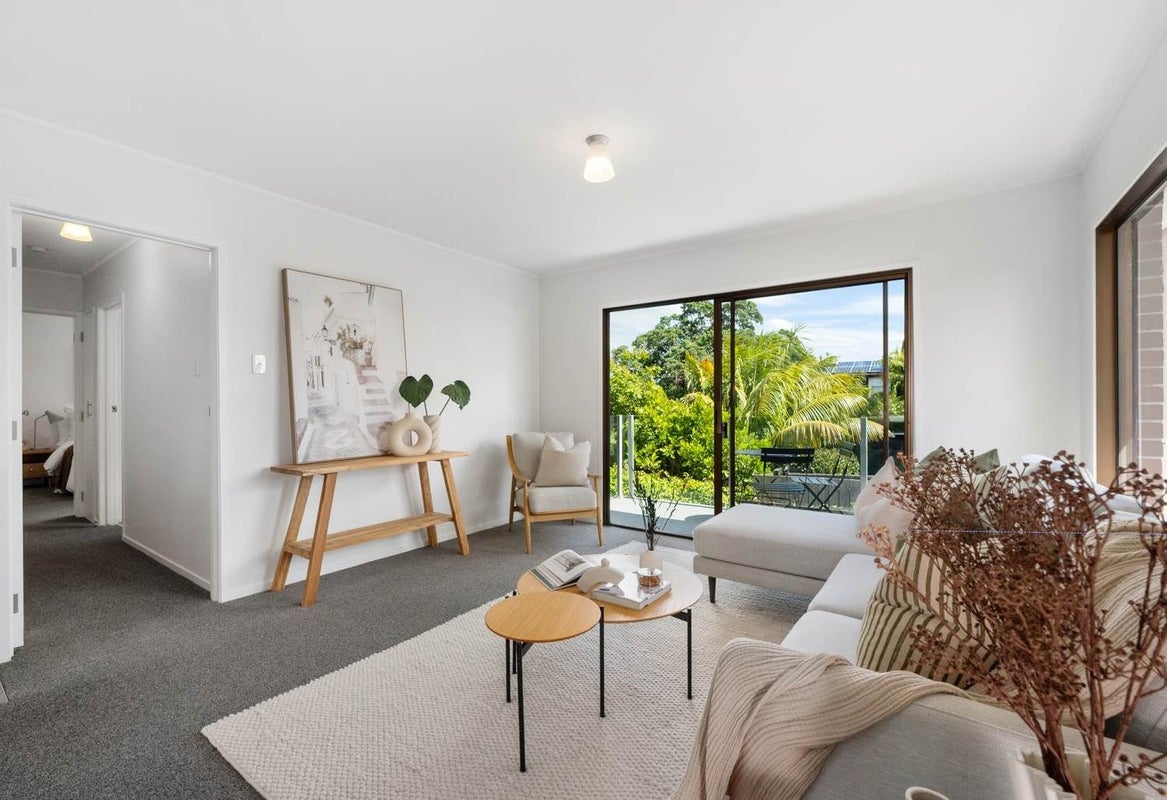 2/59 Norwood Road, Bayswater, Auckland - Carousel 2