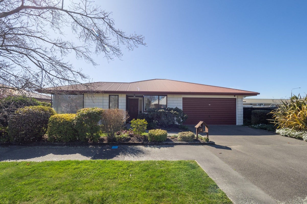 4 Reighton Drive, Allenton, Ashburton - Carousel 1