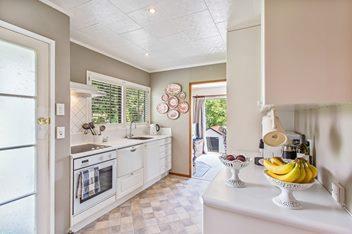 38 Aberfeldy Avenue, Highland Park, Auckland - Carousel 2