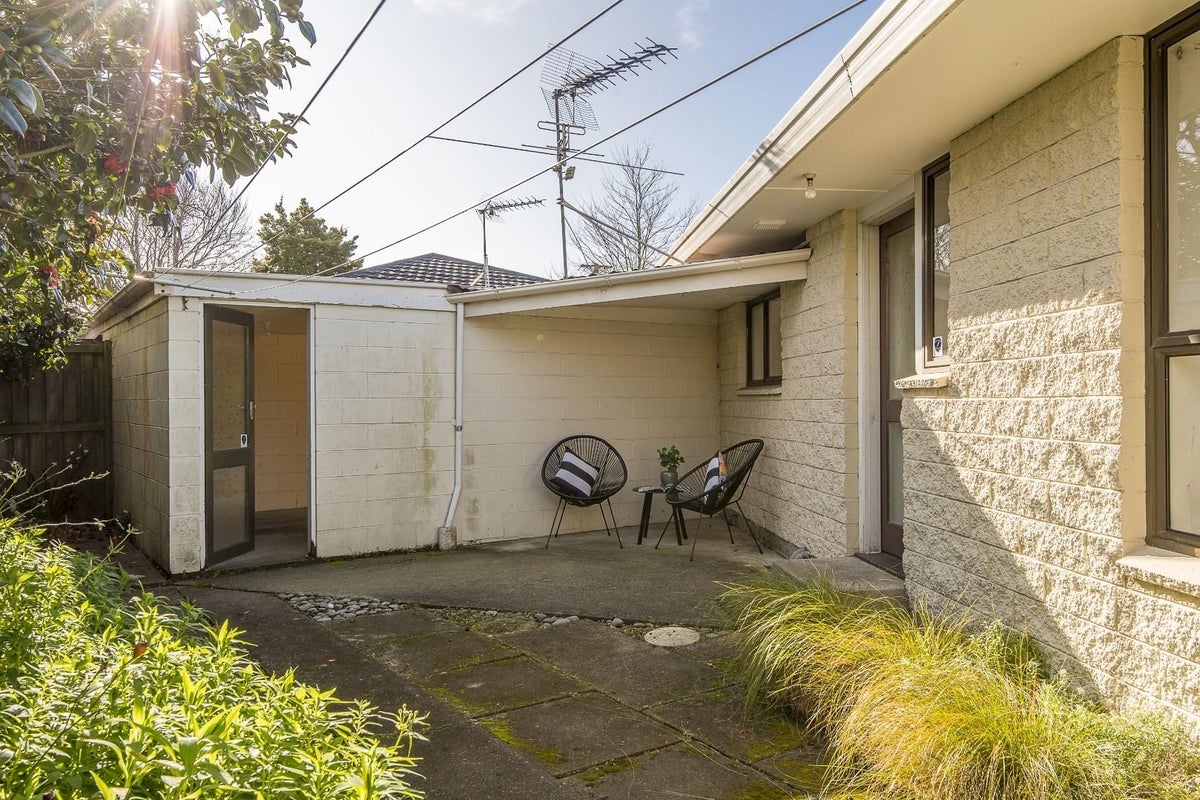 2/48 Jeffreys Road, Fendalton, Christchurch - Carousel 13