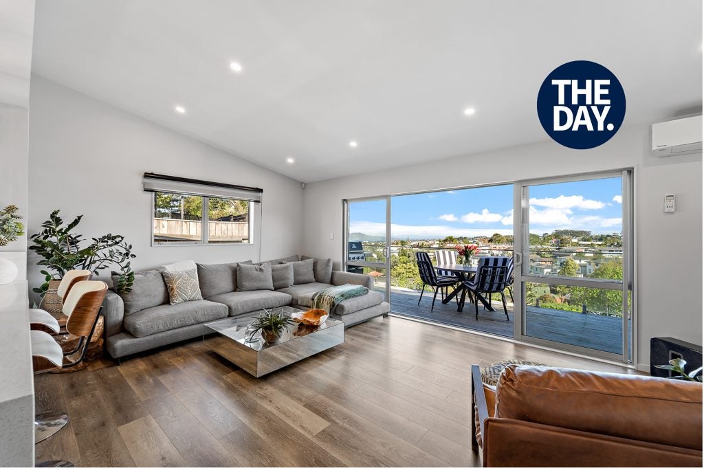102B Sunrise Avenue, Mairangi Bay, Auckland - Carousel 1