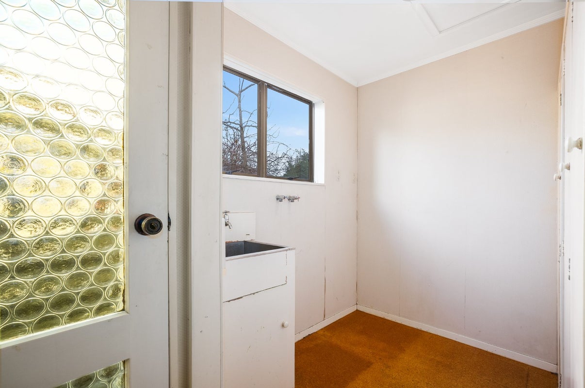19 Discovery Drive, Whitby, Porirua - Carousel 18