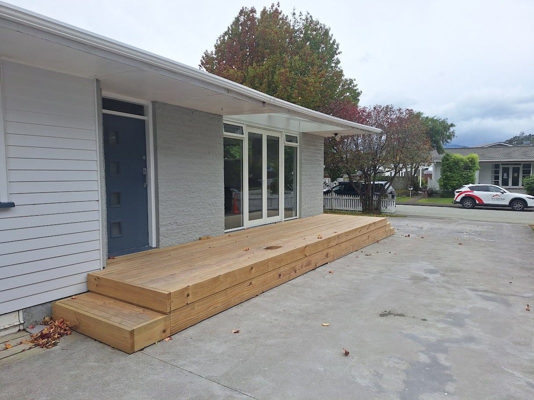 15 Matuku Street, Heretaunga, Upper Hutt - Carousel 2