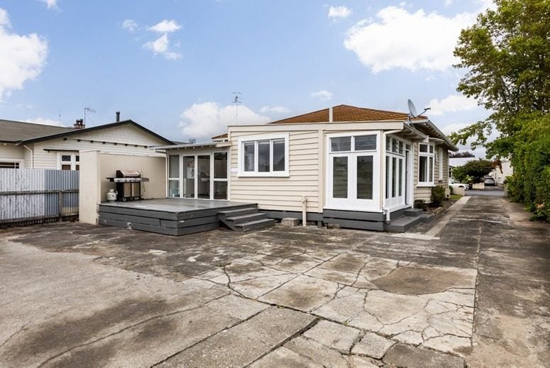 55 Nelson Crescent, Napier South, Napier - Carousel 17