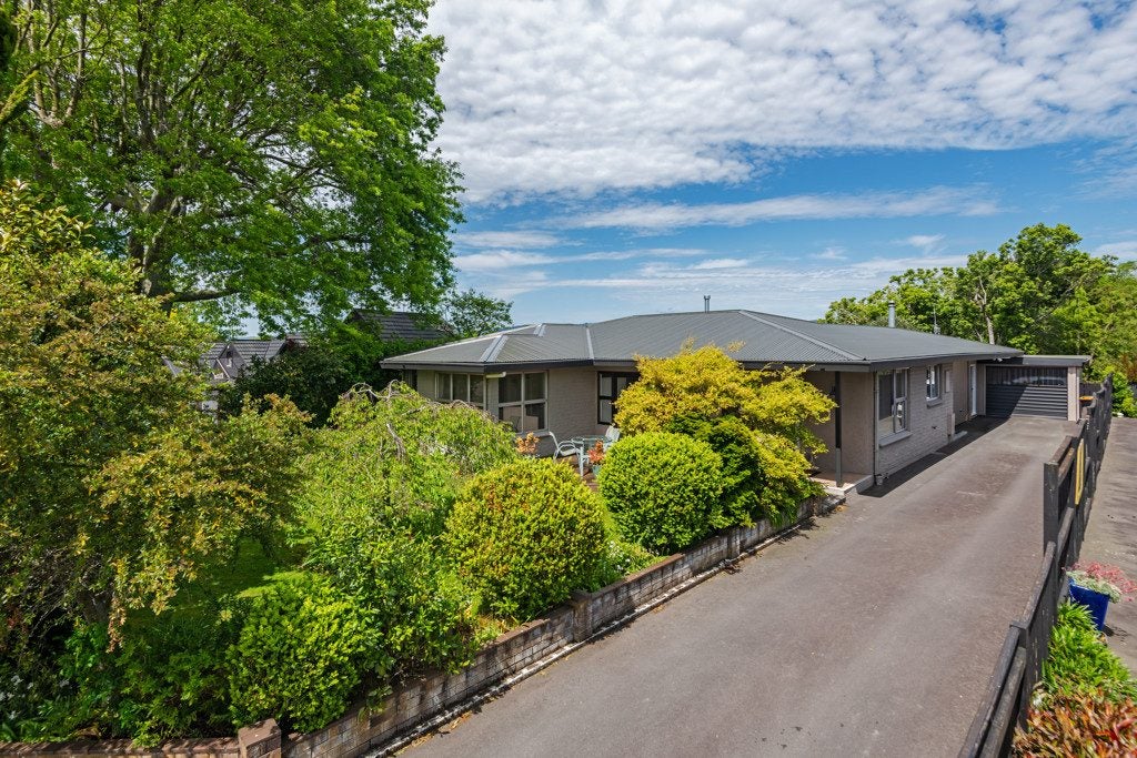 205A Victoria Avenue, Hokowhitu, Palmerston North - Carousel 1