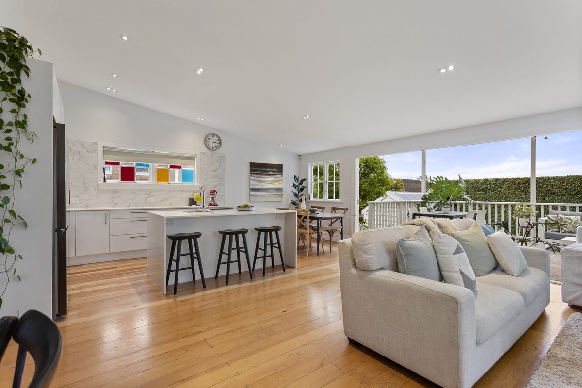 16 Milton Road, Mount Eden, Auckland - Carousel 2