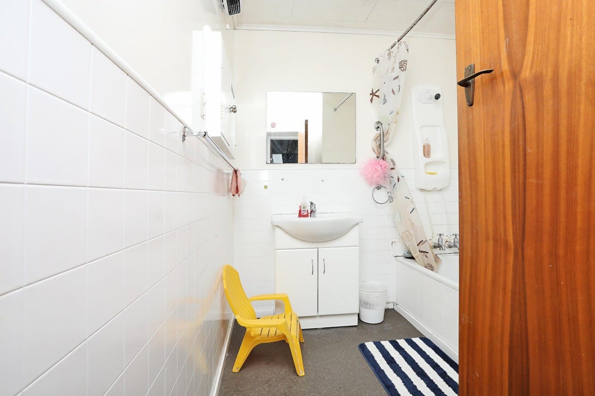 1/22 Melbourne Street, Windsor, Invercargill - Carousel 16