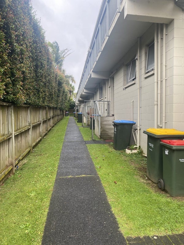 1/8 Shackleton Road, Mount Eden, Auckland - Carousel 13