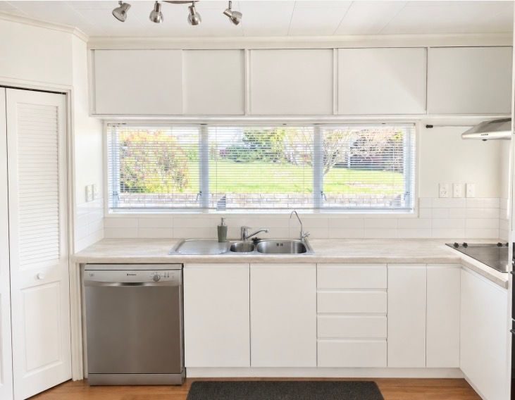 172 Main Road South, Raumati South, Kapiti Coast, Wellington - Carousel 2