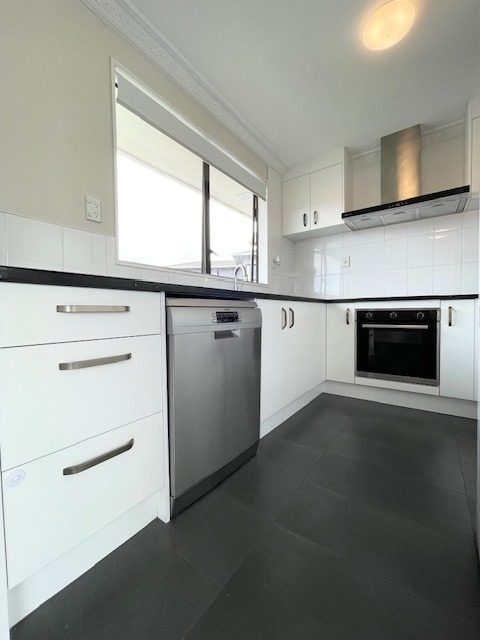 2A Thomson Street, Wesley, Auckland - Carousel 1