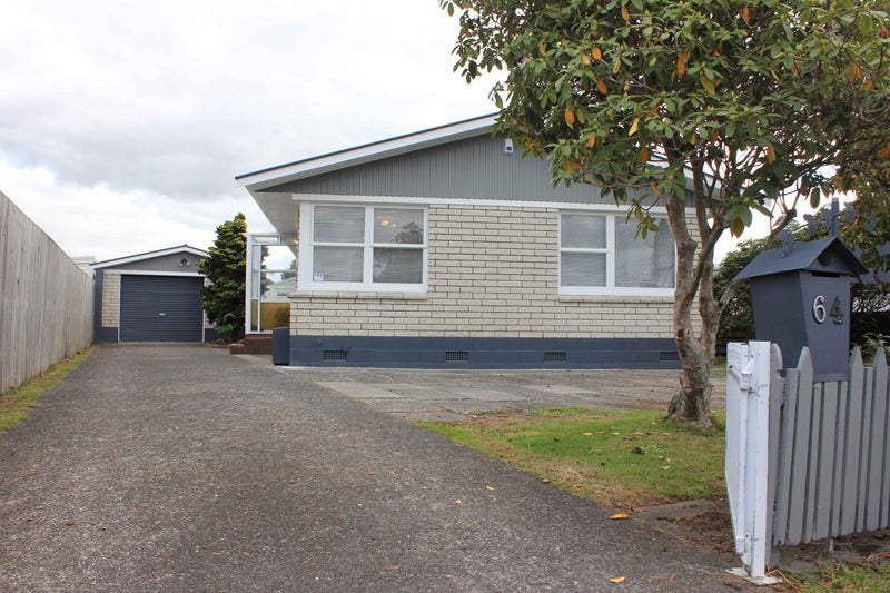 64 Alderson Road, Fairview Downs, Hamilton - Carousel 1