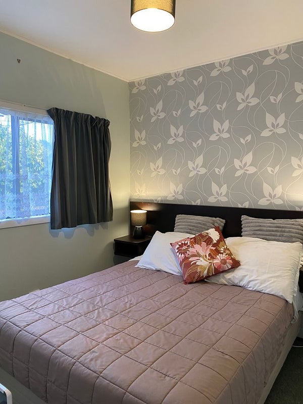 1/1067 Fergusson Drive, Clouston Park, Upper Hutt - Carousel 2