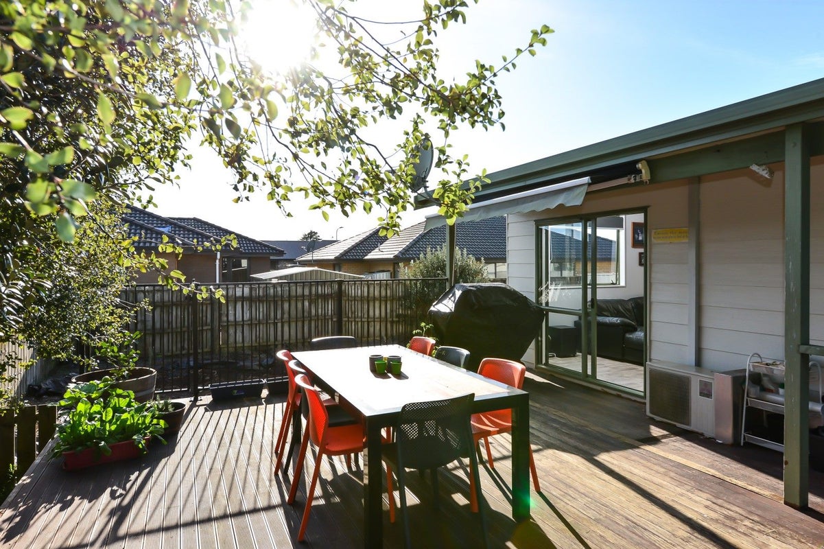 8 Melanie Court, Dinsdale, Hamilton - Carousel 1