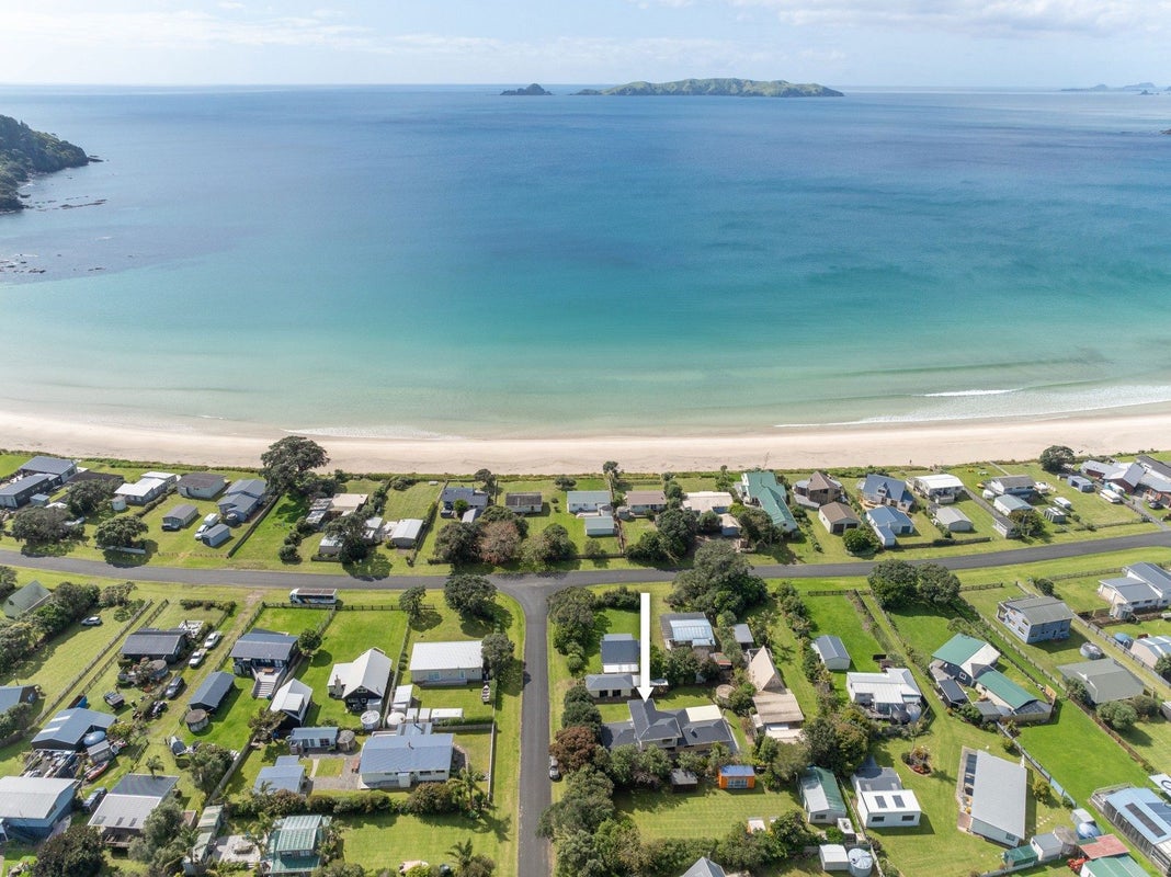 2 Mako Street, Taupo Bay, Mangonui - Carousel 1