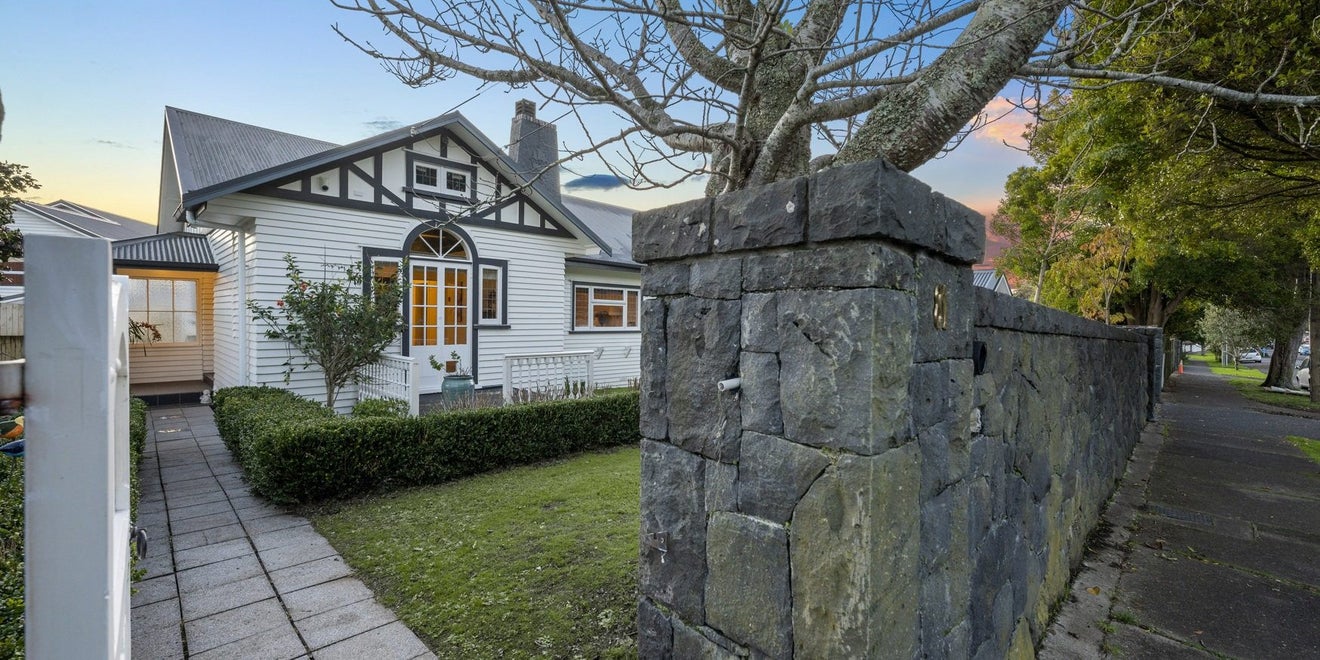 81 Margot Street, Epsom, Auckland - Carousel 1