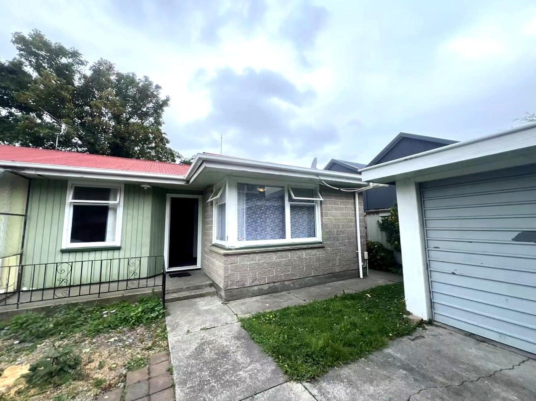 3/12 Feilding Street, Addington, Christchurch - Carousel 2