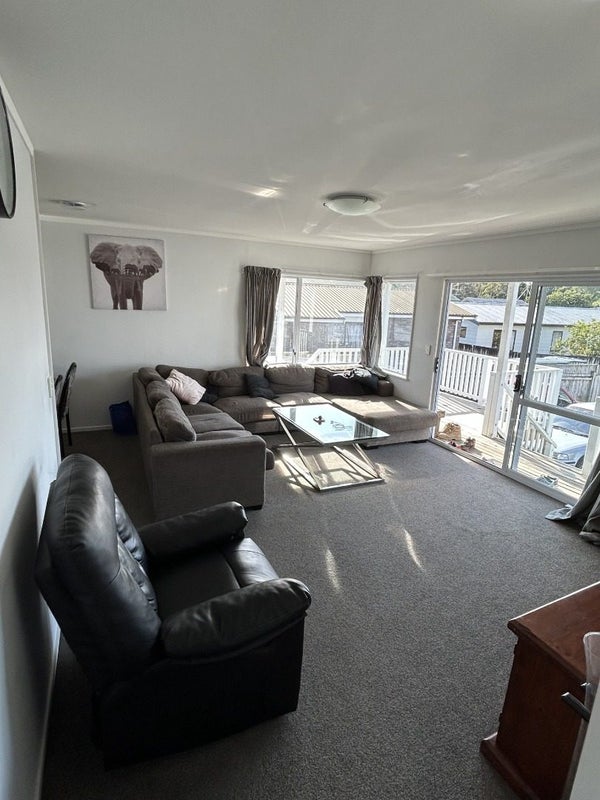 5A Taksan Place, Pukete, Hamilton - Carousel 2