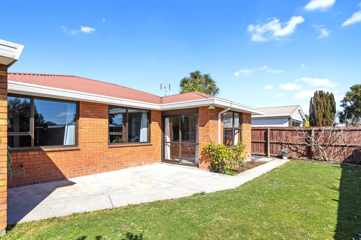 2/281 Sawyers Arms Road, Bishopdale, Christchurch City, Canterbury - Carousel 1