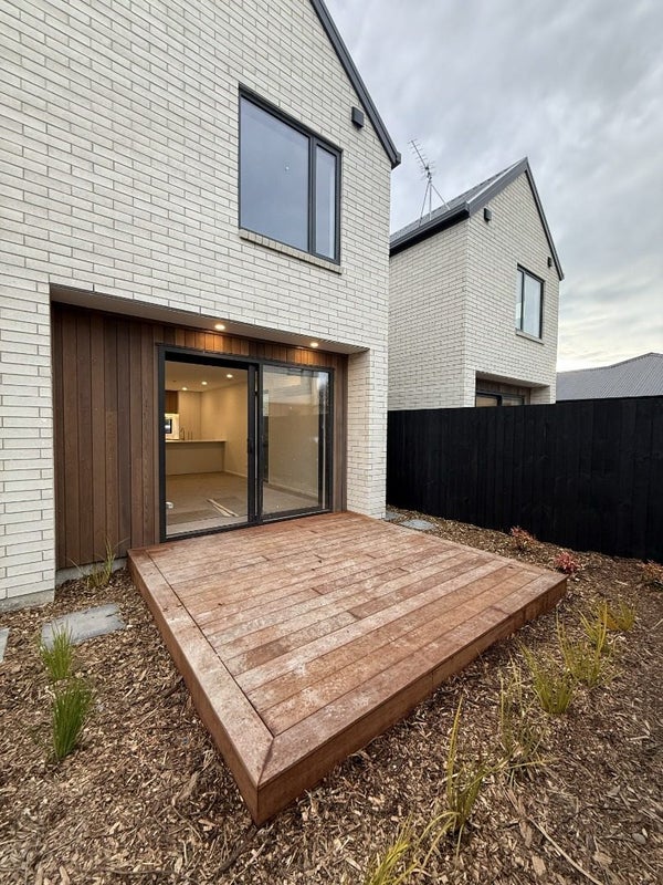 394 Selwyn Street, Addington, Christchurch - Carousel 8