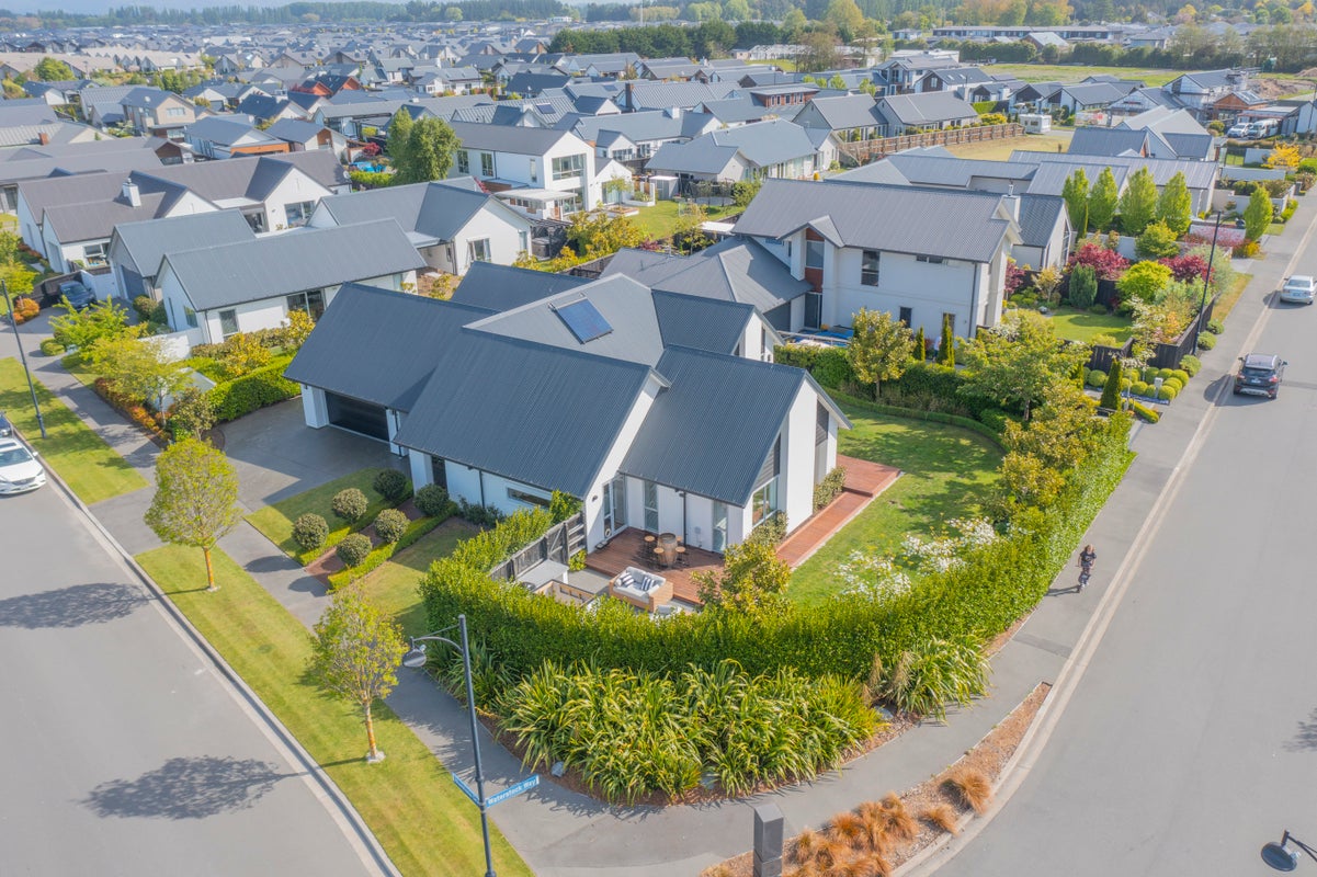 64 Bluestone Drive, Parklands, Christchurch - Carousel 27