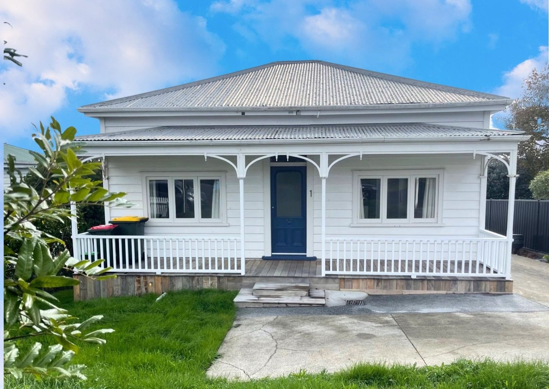 16 Kawerau Avenue, Devonport, Auckland - Carousel 1