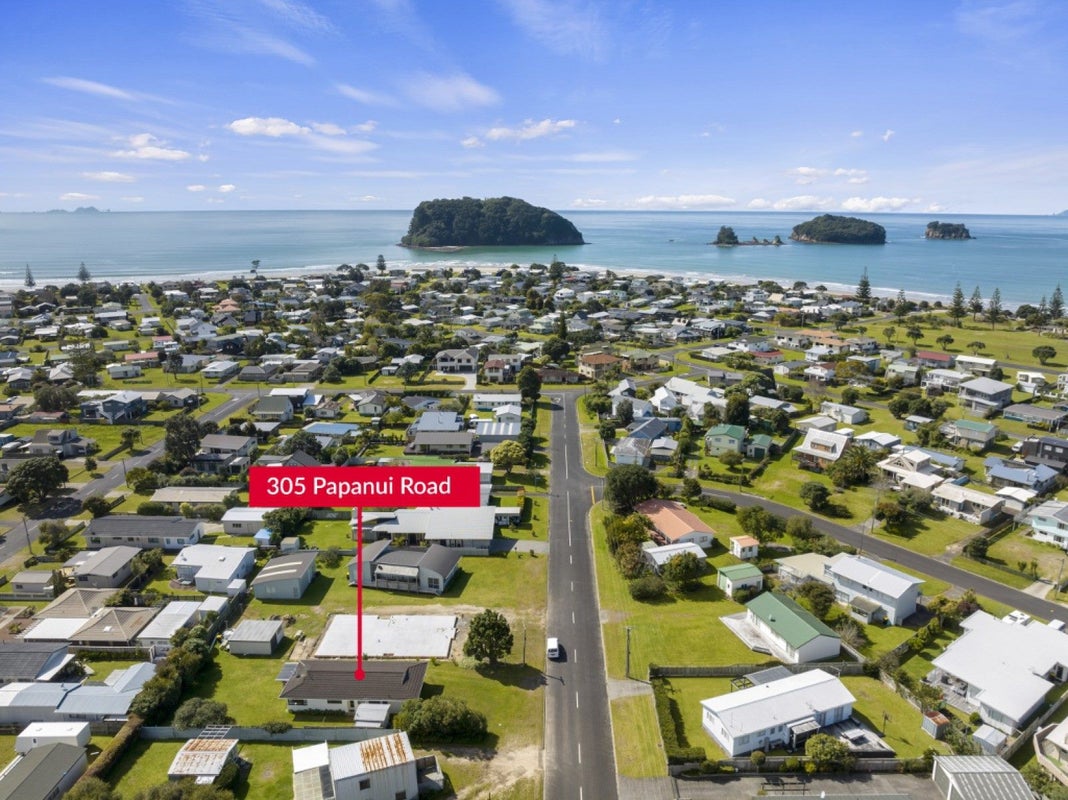 305 Papanui Road, Whangamata - Carousel 2