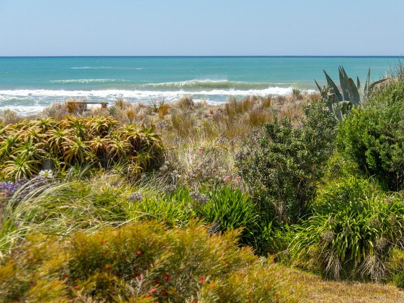 57 Blue Pacific Parade, Riversdale Beach, Masterton - Carousel 2