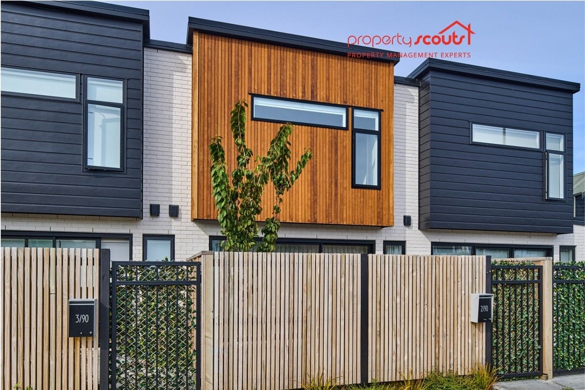 2/90 Knights Road, Hutt Central, Lower Hutt - Carousel 1