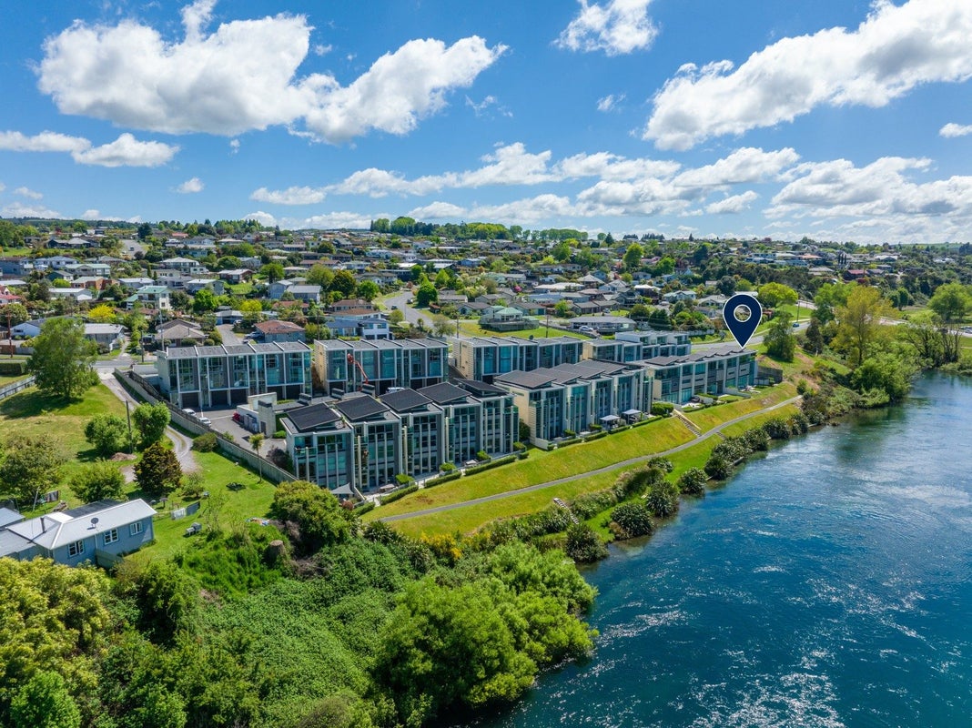 9/14 Norman Smith Street, Nukuhau, Taupo - Carousel 1