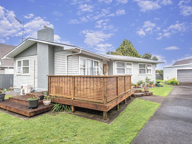 77 Devon Road, Springvale, Whanganui - Carousel 1