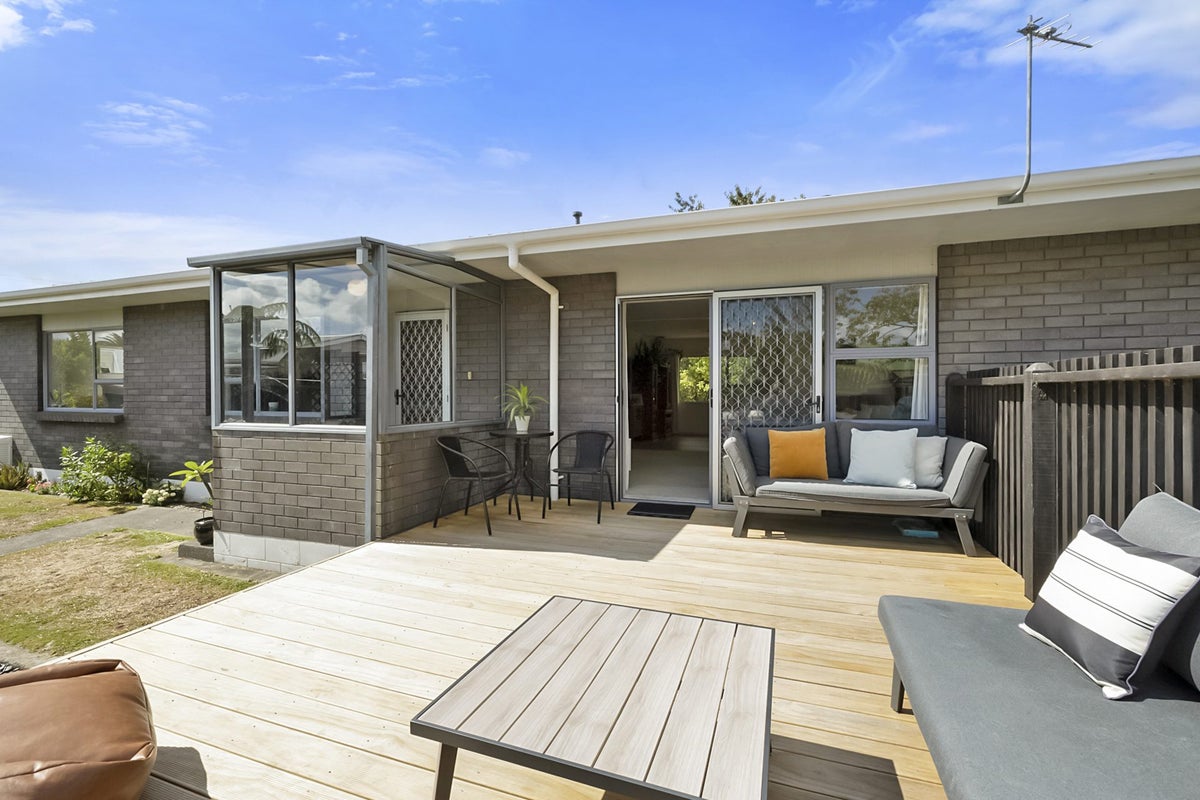 172B Mangorei RD, Merrilands, New Plymouth - Carousel 1