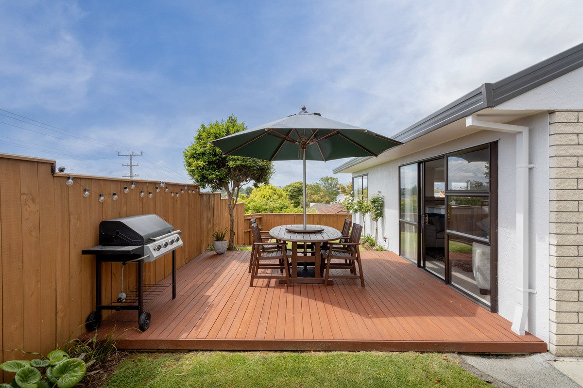 9 Jefferson Place, Brookfield, Tauranga - Carousel 1