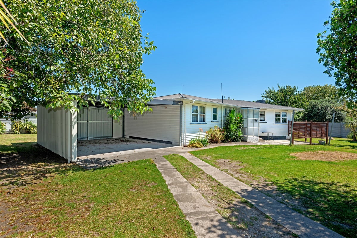 11A Bloomfield Road, Te Hapara, Gisborne - Carousel 1