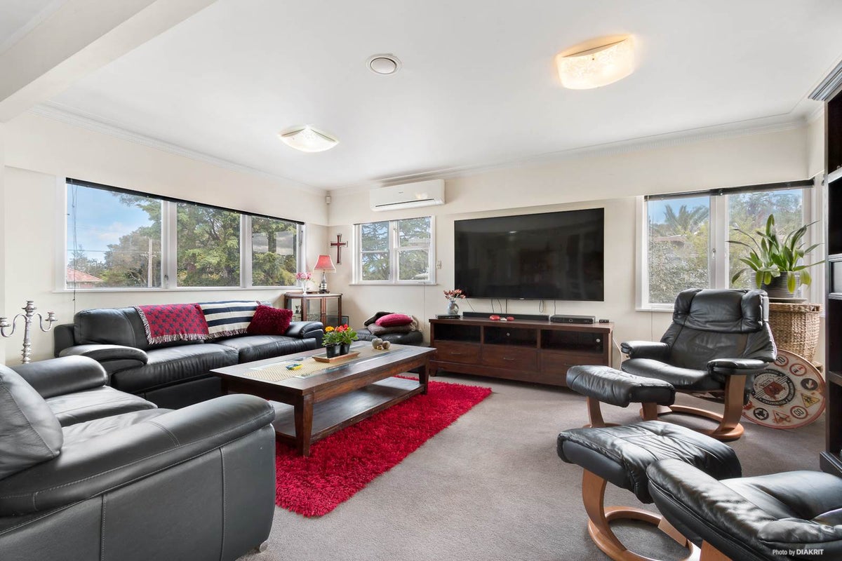 1/38 Rothery Road, Hillpark, Auckland - Carousel 2