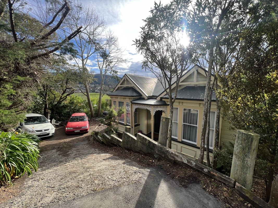 4 Dunblane Street, Maori Hill, Dunedin - Carousel 1
