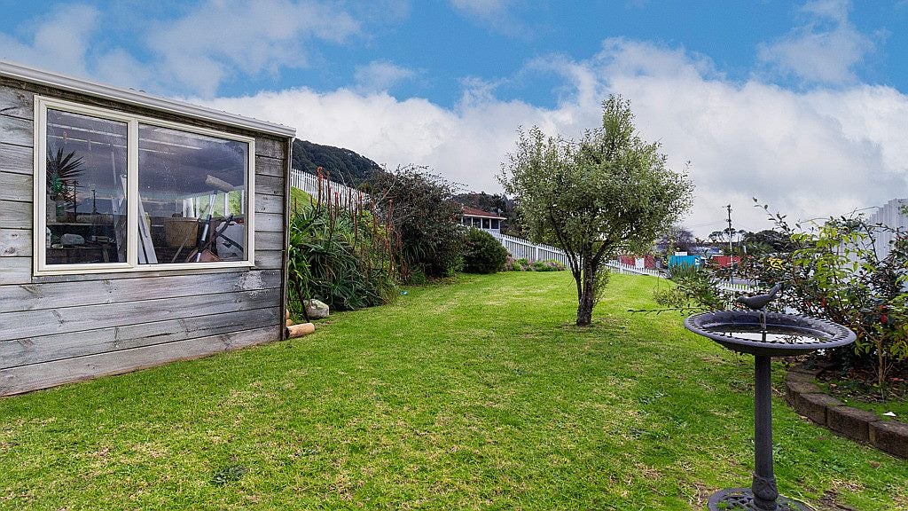 35 Heale Street, Matata, Whakatane - Carousel 26
