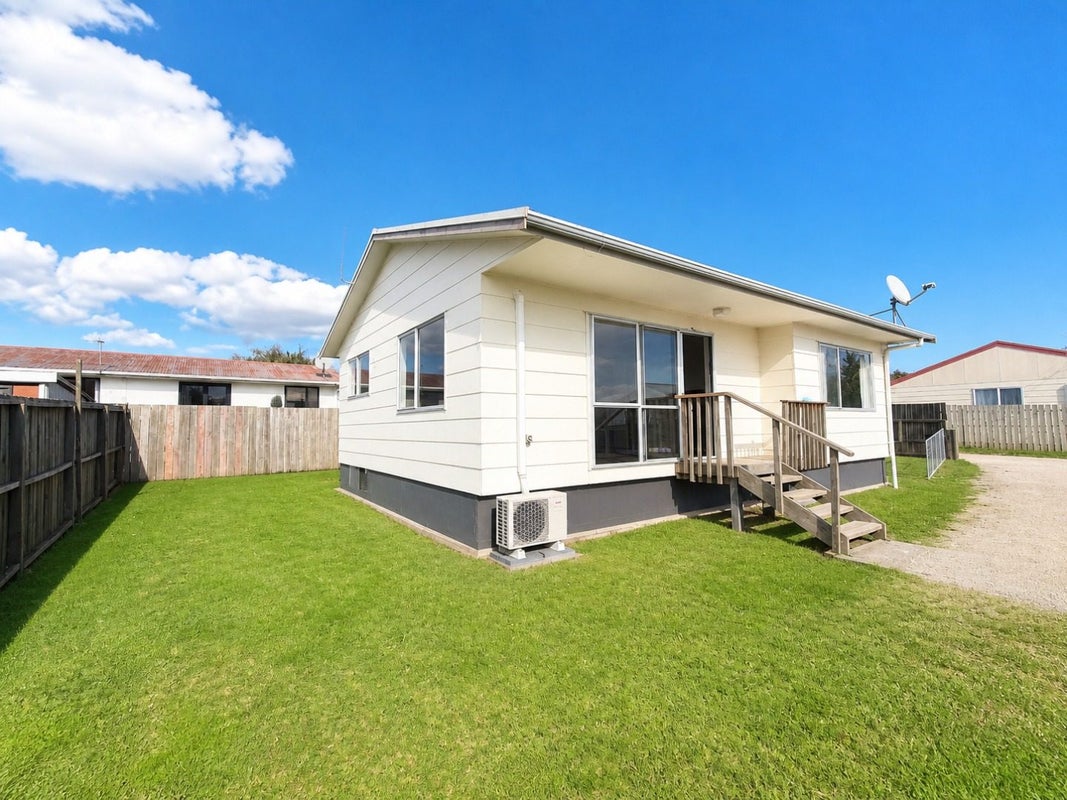 89A Pohutukawa Drive, Owhata, Rotorua - Carousel 1