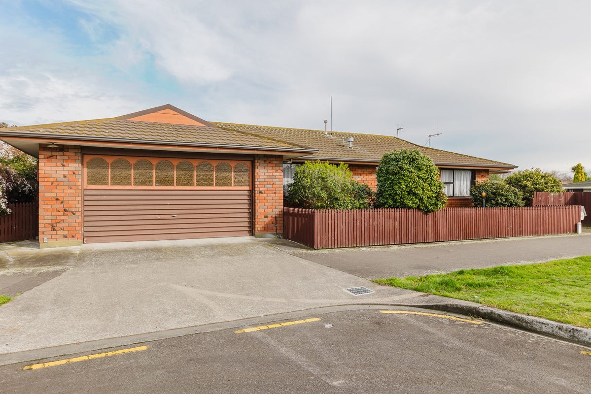 2/56 Albert Street, Palmerston North, Palmerston North - Carousel 1