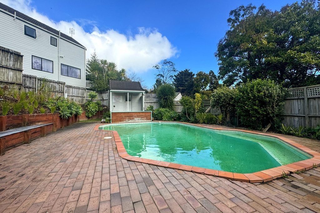 5/24 Beswick Place, Birkdale, Auckland - Carousel 16