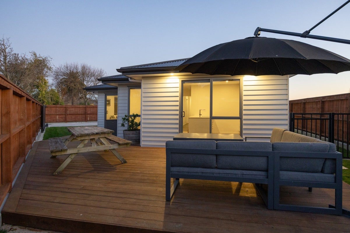 2C Seddon Street, Takaro, Palmerston North - Carousel 2