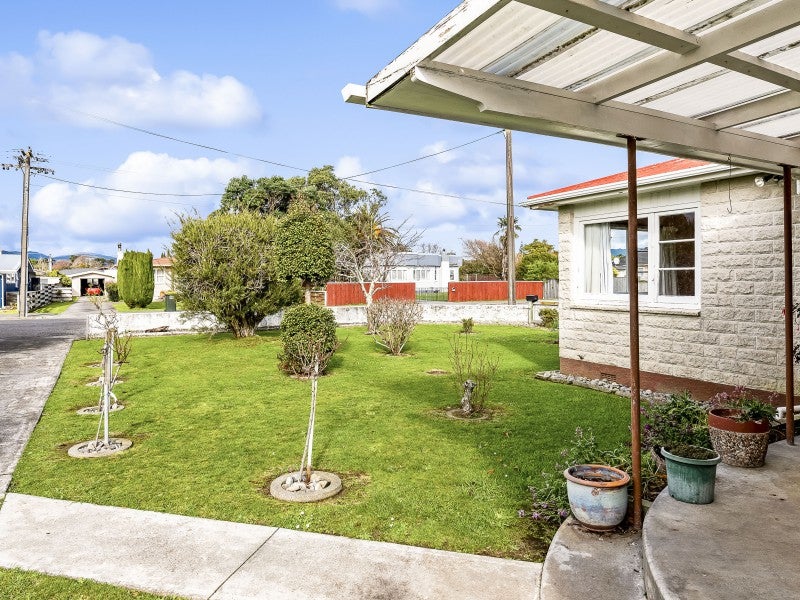 17 Lemon Street, Otaki - Carousel 2
