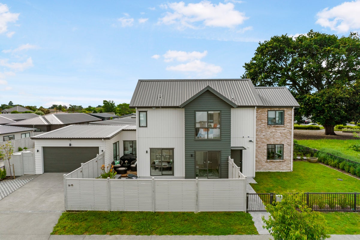 50 Pepene Avenue, Takanini, Auckland - Carousel 2
